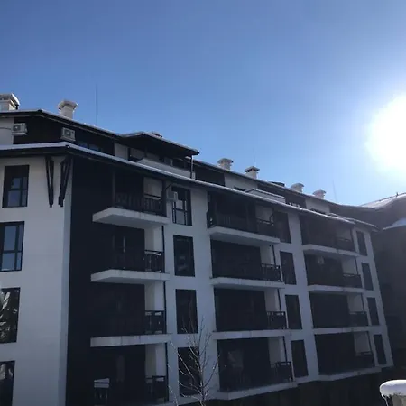 Cozy With Fantastic View Apartmán