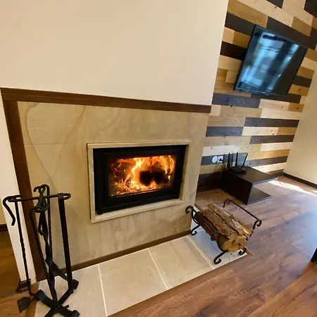 דירה Cozy With Fantastic View בנסקו